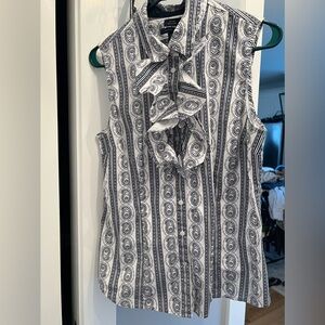 Tommy Hilfiger navy/white paisley ruffled button down top